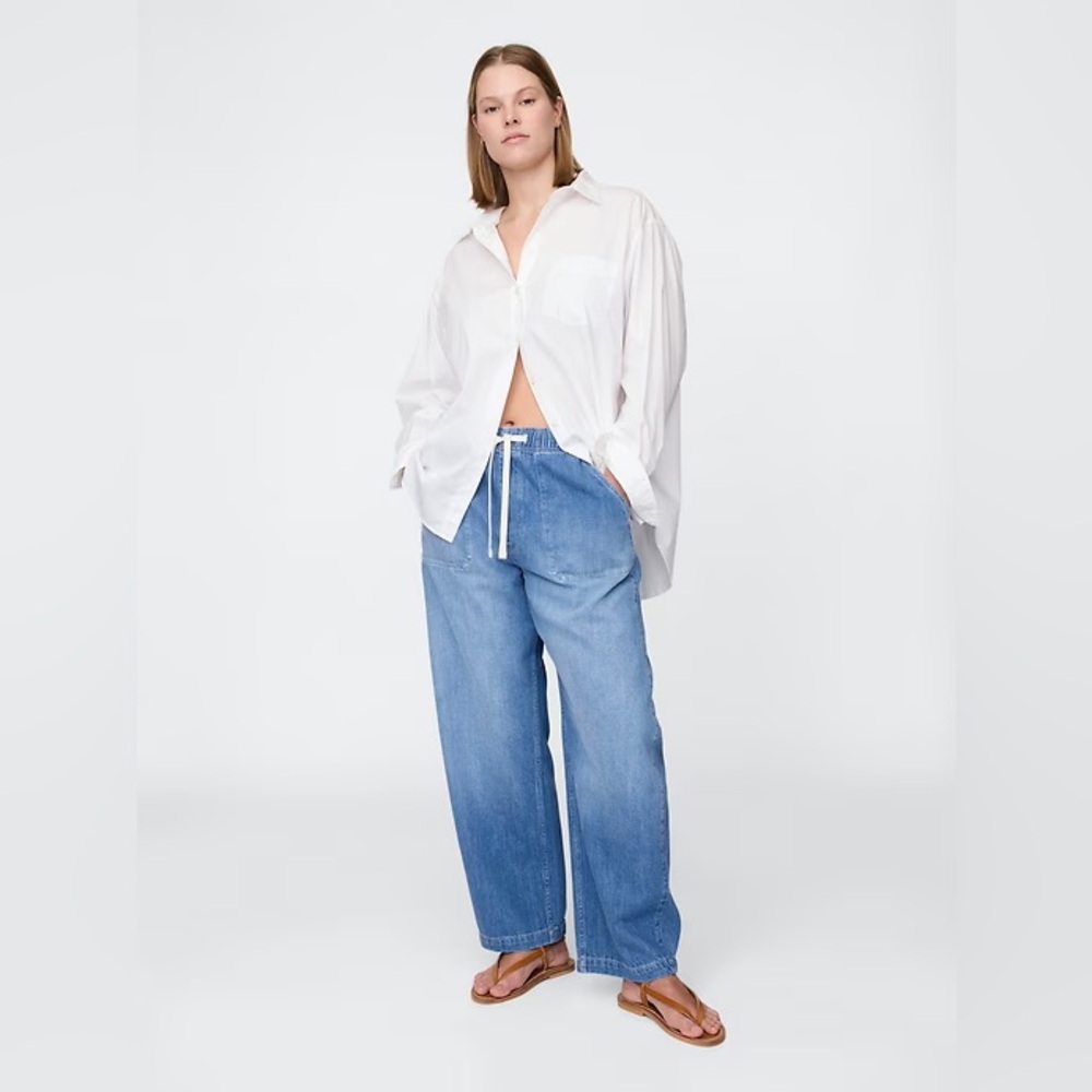 GAP Viral Barrel Jeans